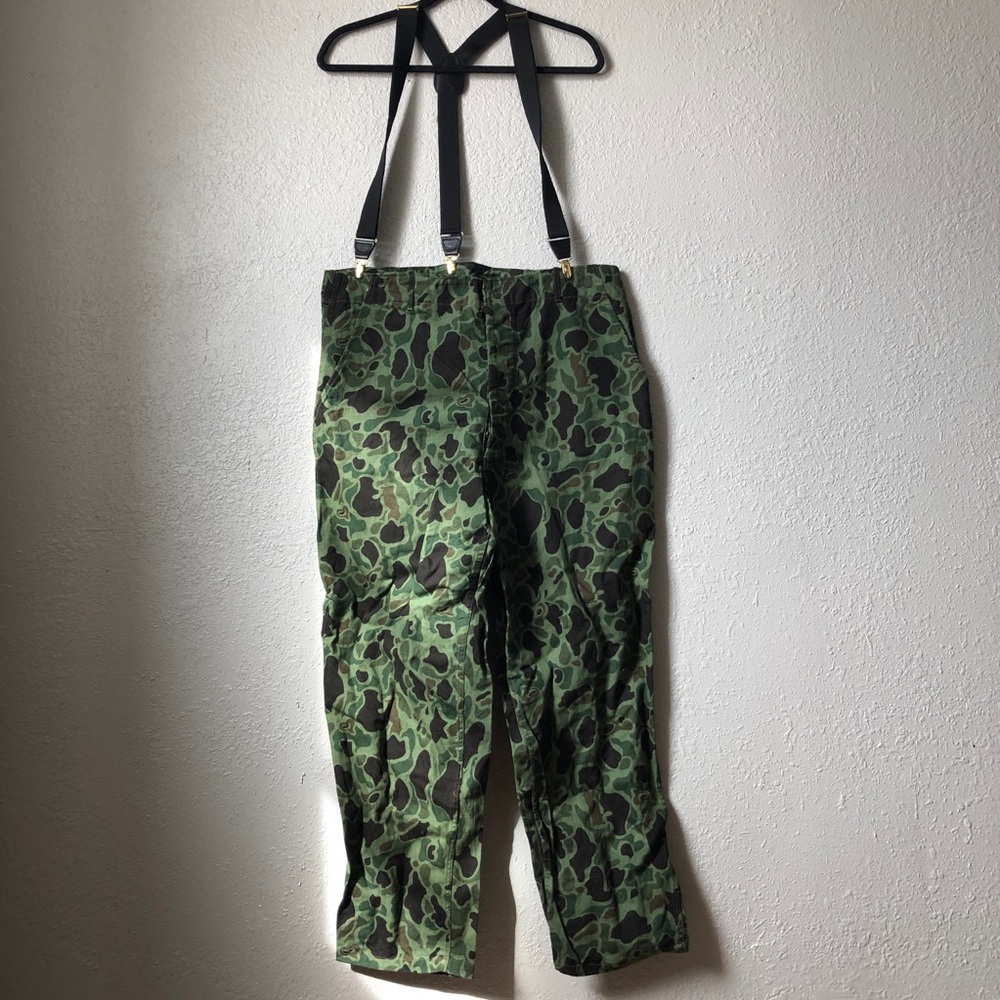 Vintage camo pants